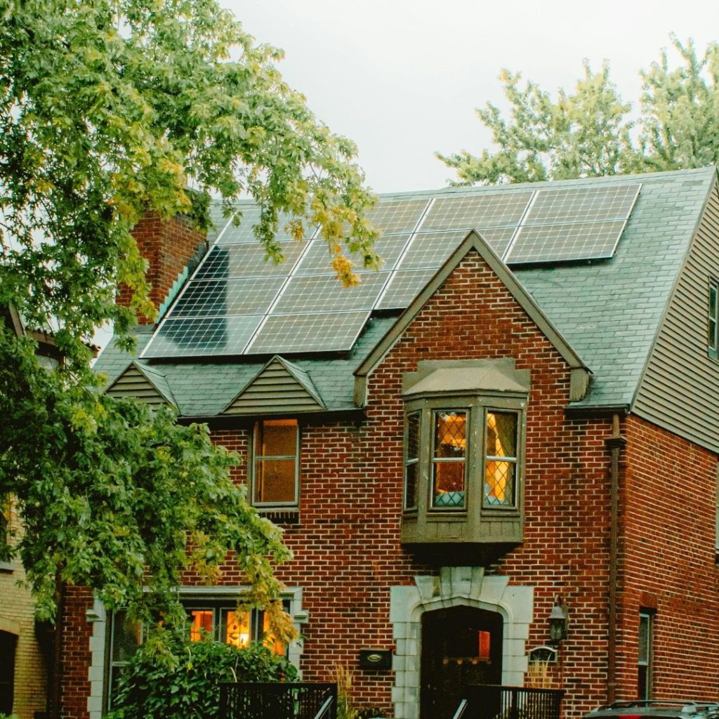 Solar Panels on Slate Roofs: Feasibility and Considerations
